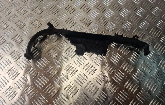 Audi A8 S8 D3 4E Timing belt guard (cover) 057109093H