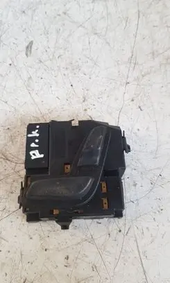 Mercedes-Benz E W212 Seat control switch A2048701858