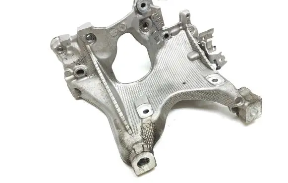 Audi A4 S4 B9 8W Engine mounting bracket 8W0399296E