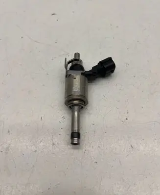 Nissan Qashqai Fuel injector AN0170 01774