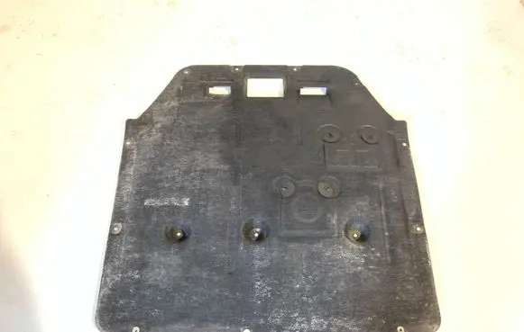 BMW 2 F45 Engine splash shield/under tray
