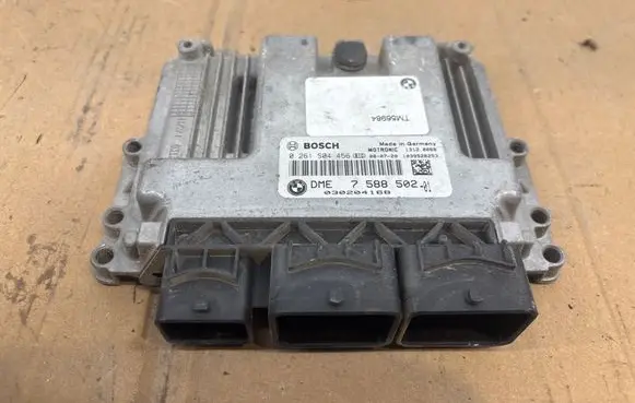 Mini One - Cooper Coupe R56 Engine control unit/module 0261S04456 7588502 030204168