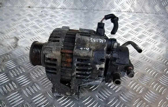 KIA Carens II Generator/alternator