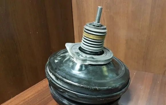 Volkswagen Phaeton Brake booster 3D1612105B