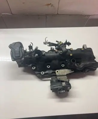 Opel Insignia A Intake manifold 55566912