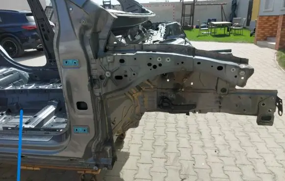Mercedes-Benz B W247 Front quarter panel 