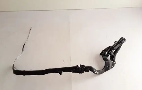 Volvo C70 Tailgate/trunk/boot hinge
