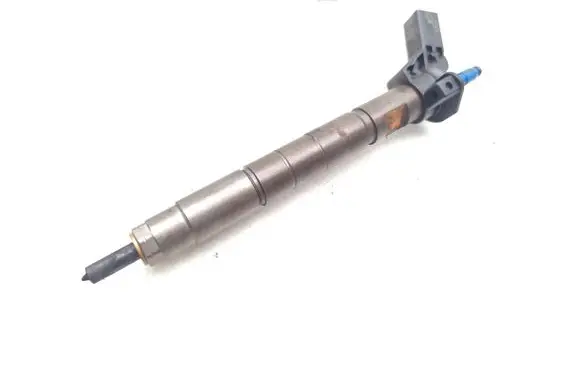 Fuel injector
