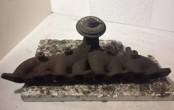 Chrysler Voyager Exhaust manifold 2077F