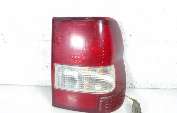 Mitsubishi Pajero Pinin Rear/tail lights