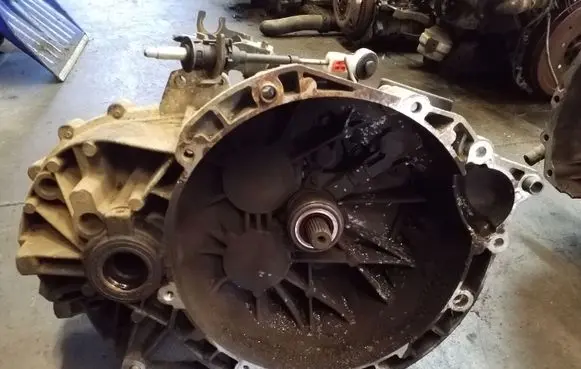 Ford Focus C-MAX Manual 6 speed gearbox 4M5R7002CB TIGA1