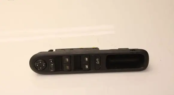 Peugeot 3008 I Electric window control switch 96650620ZD
