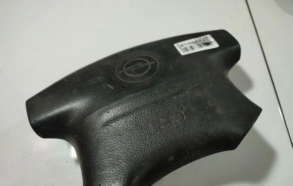 Steering wheel airbag