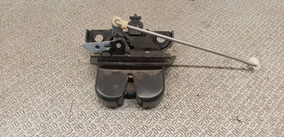 Audi A2 Tailgate/trunk/boot lock/catch/latch 