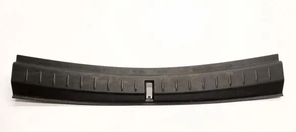 Trunk/boot sill cover protection