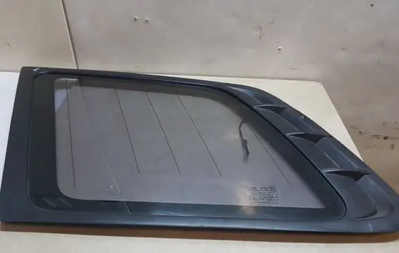 Hyundai Santa Fe Rear side window