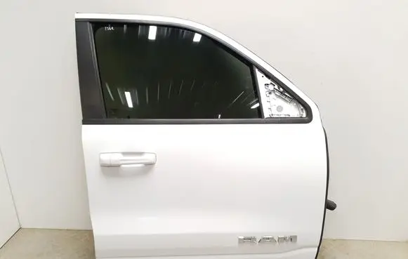Dodge RAM Front door 68292438AB