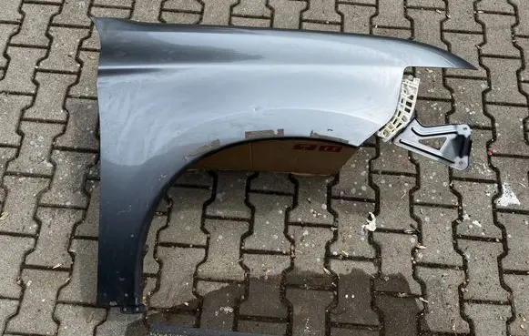 Mitsubishi Outlander Fender 
