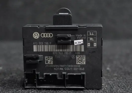 Audi A5 8T 8F Door control unit/module 8T0959795F