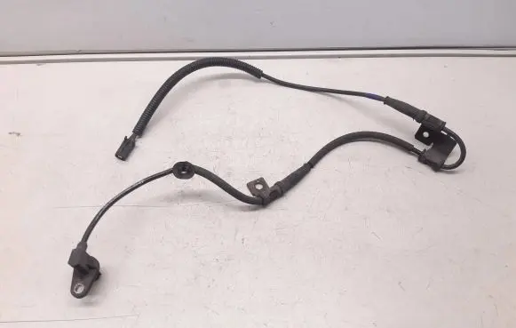 Hyundai i30 ABS brake wheel speed sensor 598302L300