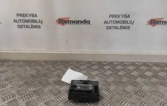 Audi A4 S4 B8 8K Door control unit/module 8K0959793C