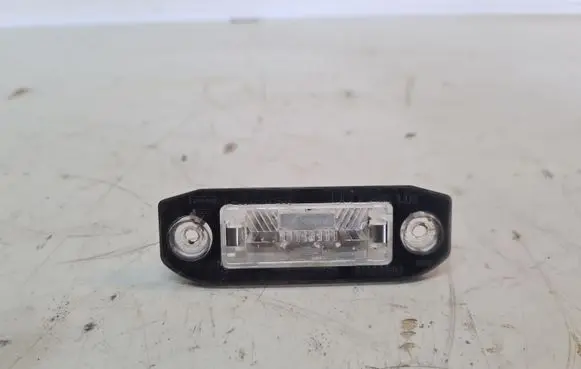 Volvo V70 Number plate light 31253006