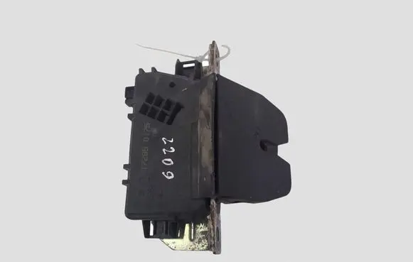 Opel Astra H Tailgate/trunk/boot lock/catch/latch 495058724