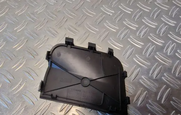 Volkswagen PASSAT B8 Tailgate/boot lid cover trim 3G9867748