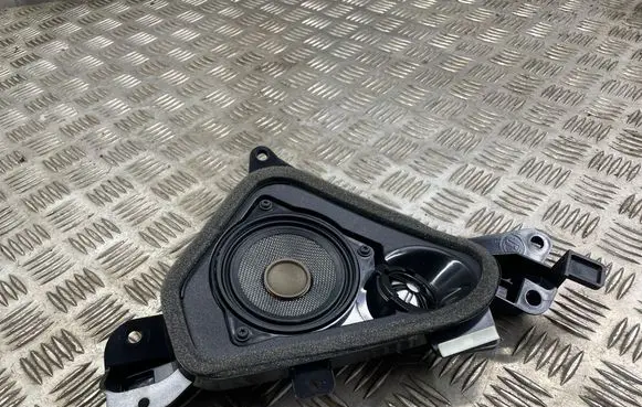 BMW X3 F25 Parcel shelf speaker 9213760