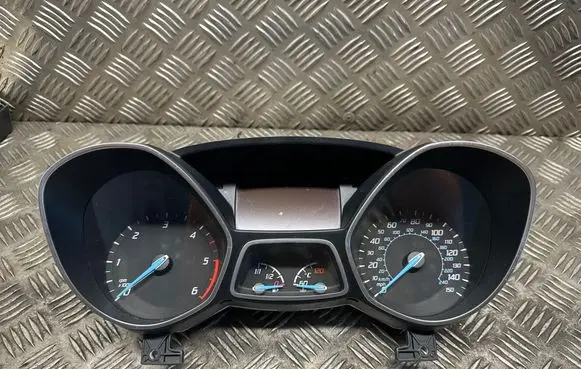 Ford Kuga II Speedometer (instrument cluster) DV4T10849MM