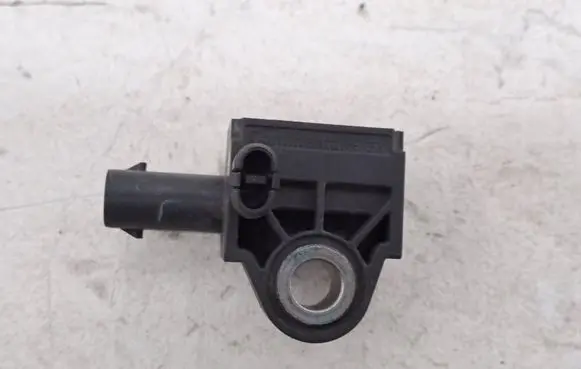 Mercedes-Benz C W205 Airbag deployment crash/impact sensor A2229051400