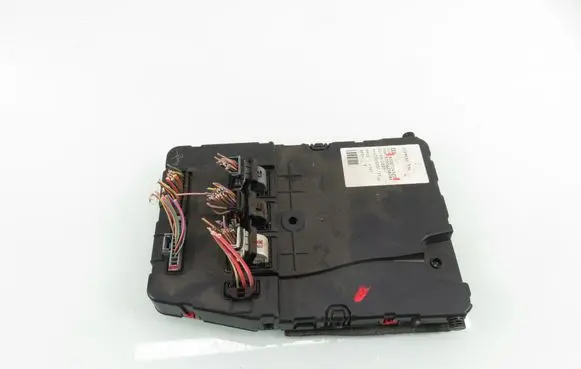 Renault Megane II Central body control module 8200724370