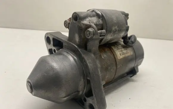 Toyota Avensis T250 Starter motor 281000R010 4280004920