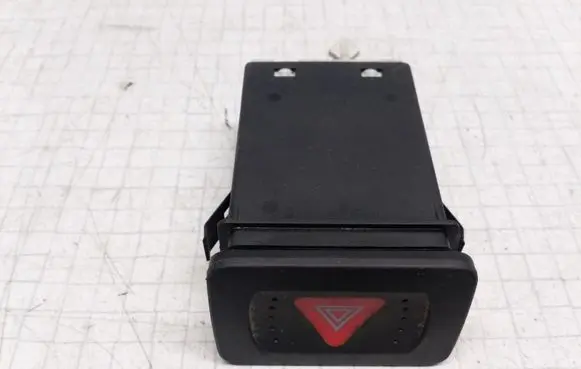 Volkswagen Golf IV Hazard light switch 1J0953235A 1J0953235G 6N0959621B