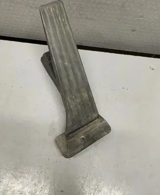 BMW 5 F10 F11 Accelerator throttle pedal 6852644 25916010 0305110056