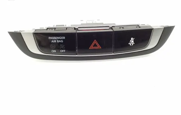 Hyundai ix35 Hazard light switch 847402S450 937902S100