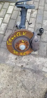 Mercedes-Benz CLK A209 C209 Front wheel hub spindle knuckle 824904554582 A2093200430