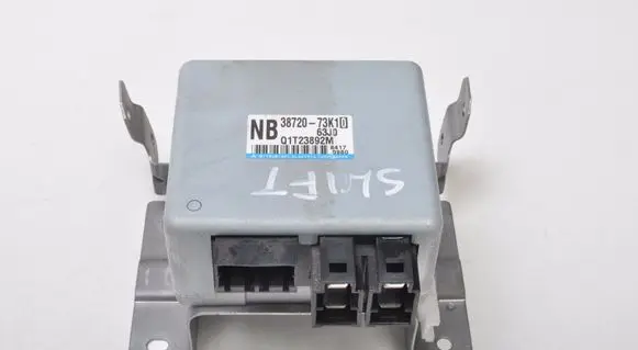 Suzuki Swift I Power steering control unit/module 38720-73K10