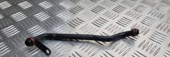 Mercedes-Benz C W203 Coolant pipe/hose 