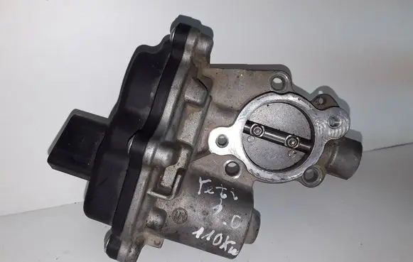 Skoda Yeti (5L) Throttle valve 04L131501D