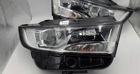 Ford Edge II Headlight/headlamp F137