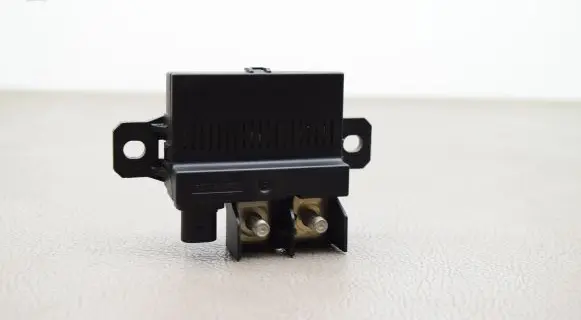 Mercedes-Benz GL X166 Other relay A0009822023