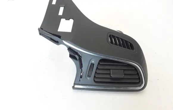 Renault Kadjar Dashboard side air vent grill/cover trim