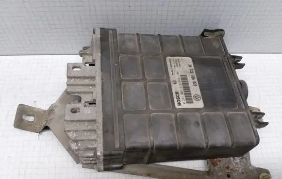 Volkswagen PASSAT B4 Engine control unit/module 028906021AK 0281001312 0281001313