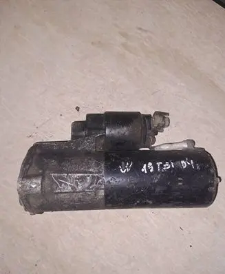Audi A4 S4 B6 8E 8H Starter motor 068911024H
