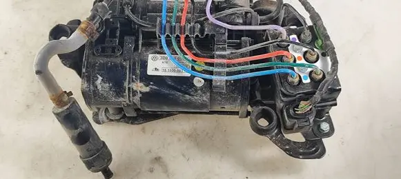 Volkswagen Phaeton Air suspension compressor/pump 3D0616005K 15150000313 15152400052