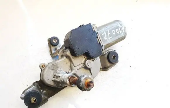 Toyota Corolla E120 E130 Rear window wiper motor 8513002020