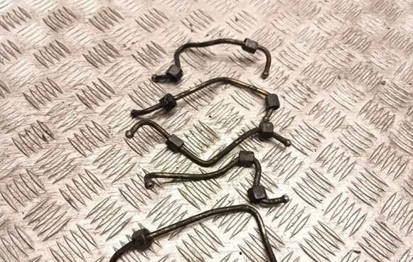 Citroen C3 Fuel injector supply line/pipe