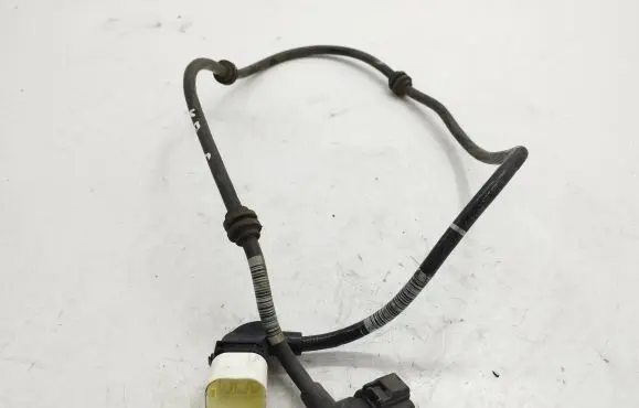 Mercedes-Benz E W213 Rear ABS sensor wiring A2135402905