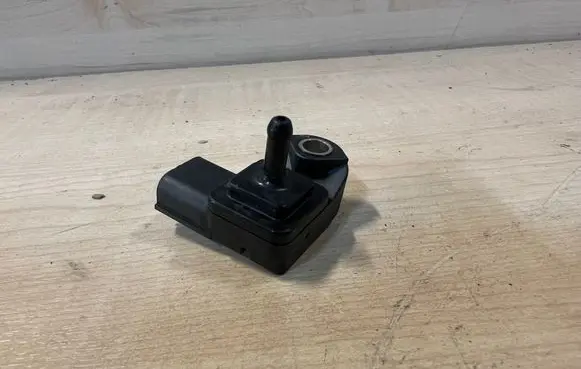 Honda CR-V Air pressure sensor 0798009610
